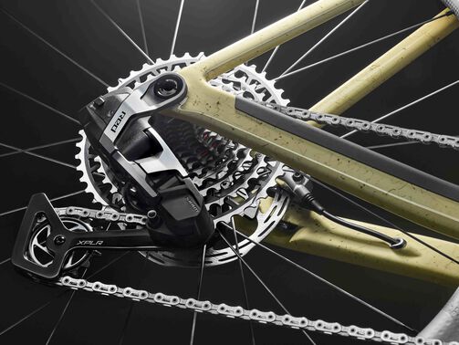 Electronic or mechanical shifting system? What you need to know Electronic or mechanical shifting system? What you need to know