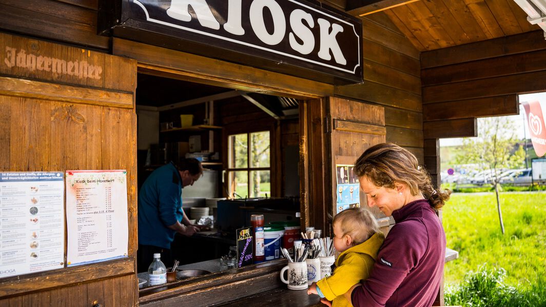 How to go bikepacking with a child 