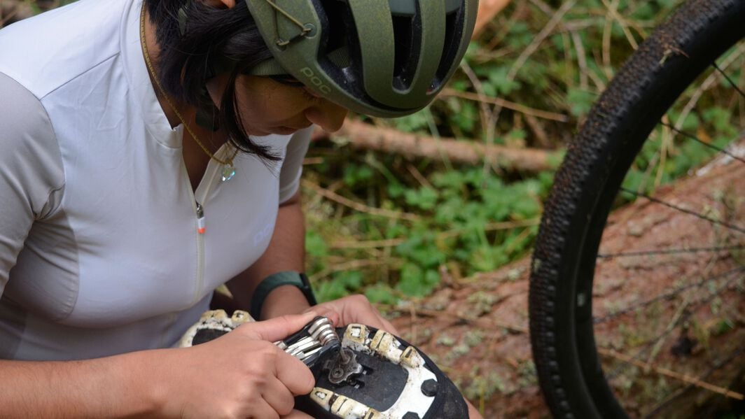 Your cleats shouldn’t be angled (as shown in the image). They should be straight and central.