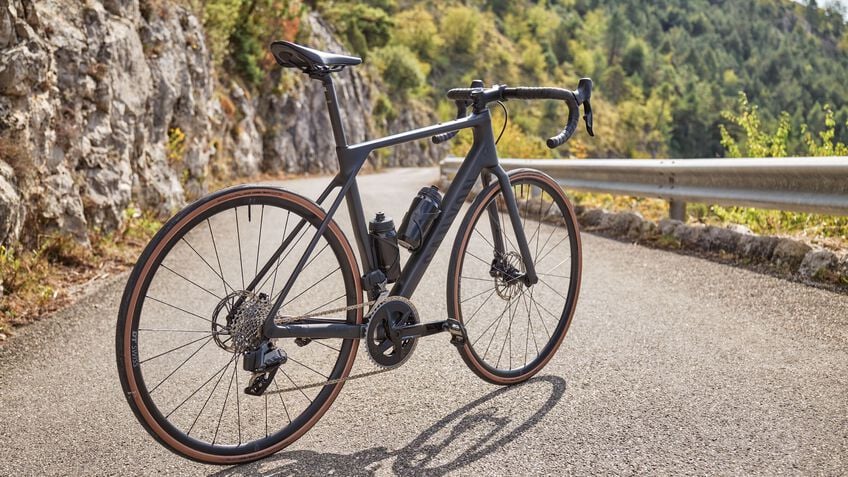 The Endurace CF is Canyon’s new entry into carbon road disc performance. Copyright: Canyon Bicycles / Tino Pohlmann