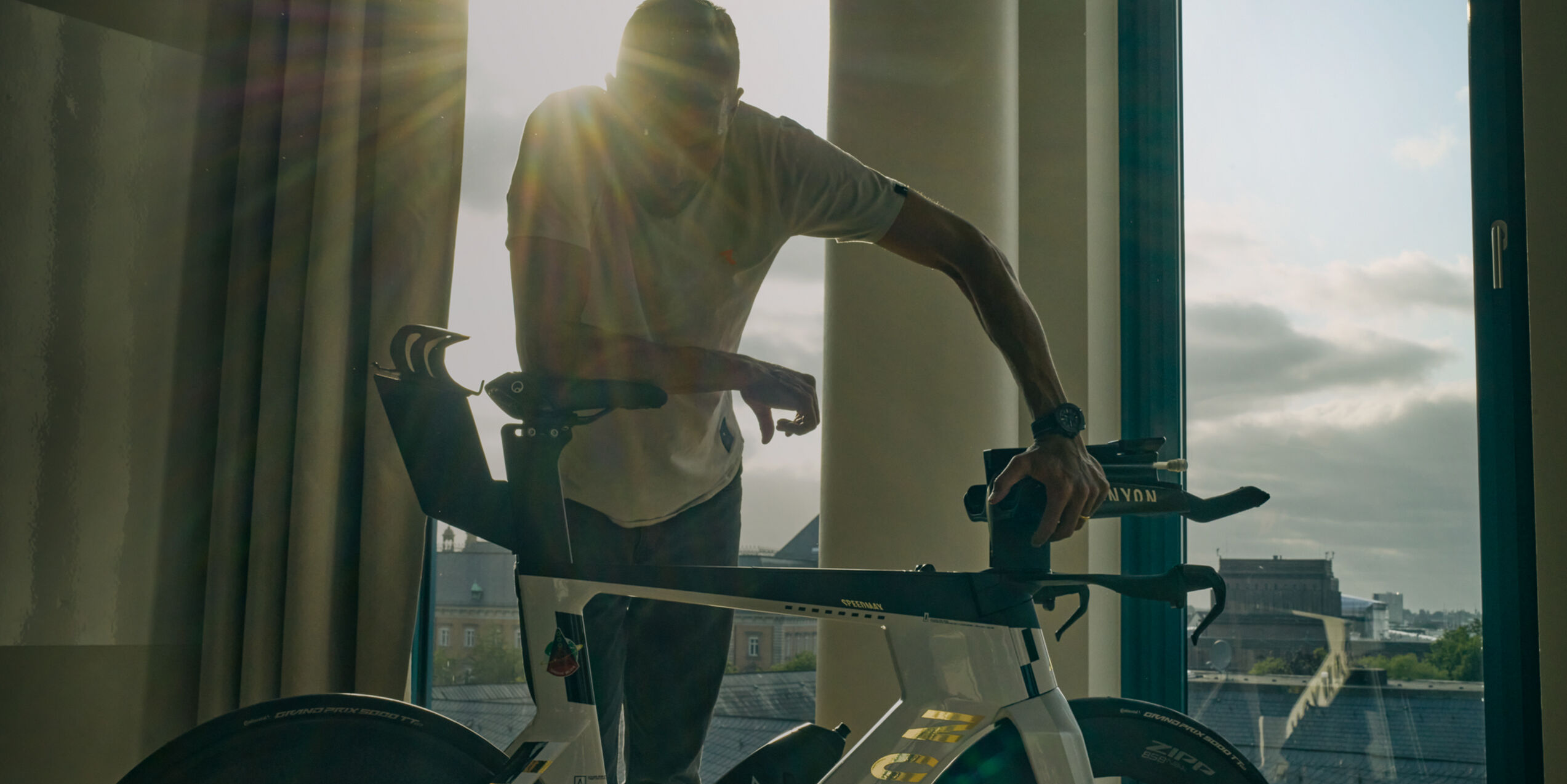 Canyon Speedmax CFR Moonshot