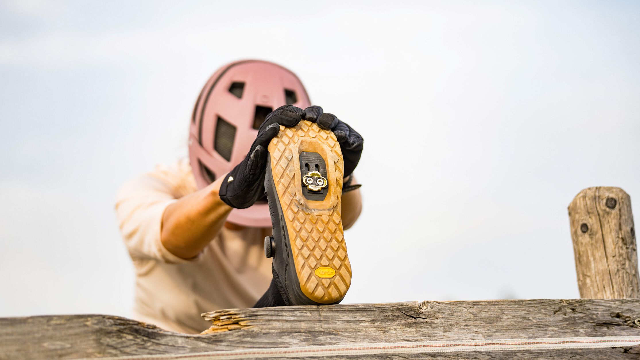 What shoes do I need for these pedals - Canyon 2024 ACT Apparel adventure shoe