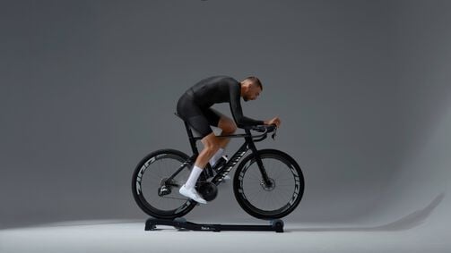 Master your indoor cycling setup and training: a complete guide with Canyon athletes