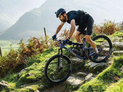 Hardtail vs full suspension - Which is right for you Hardtail vs full suspension - Which is right for you