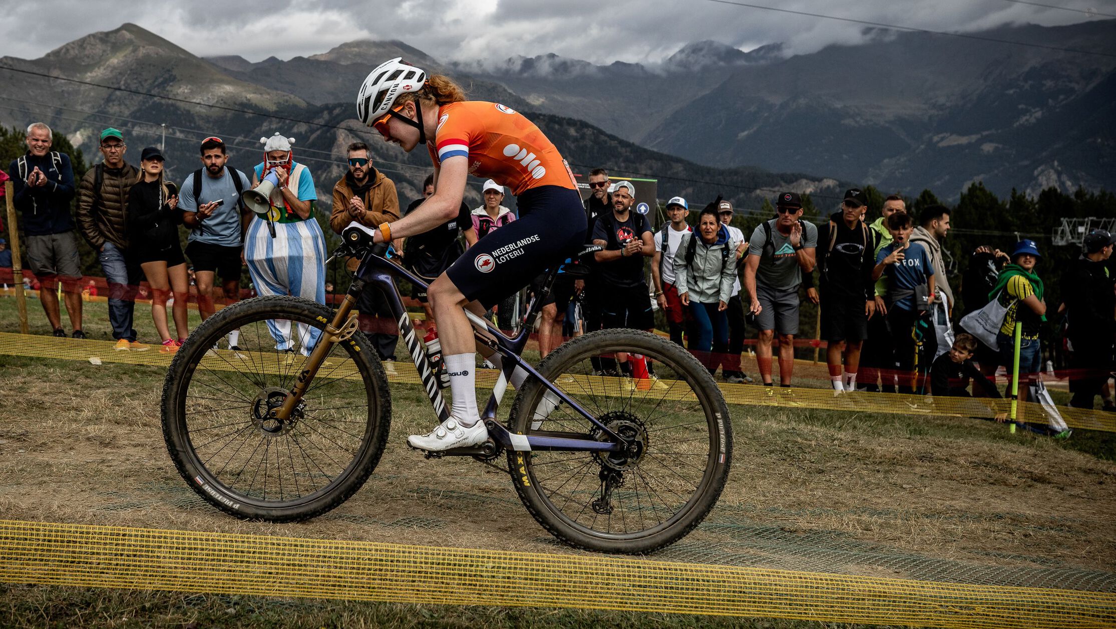 Puck Pieterse on her MTB Lux Wolrd Cup CFR &ndash; Pro Athlete Racing Cross-Country