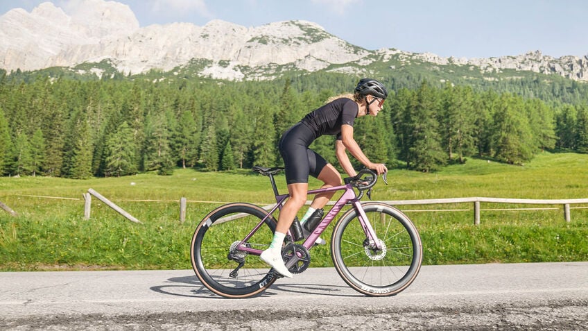 Canyon Ultimate CF SLX
