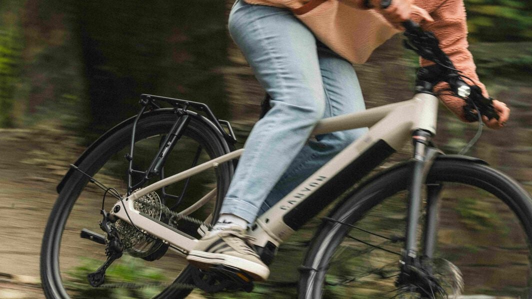 Canyon Pathlite:ON Fly – Hybrid bike for urban and off-road rides