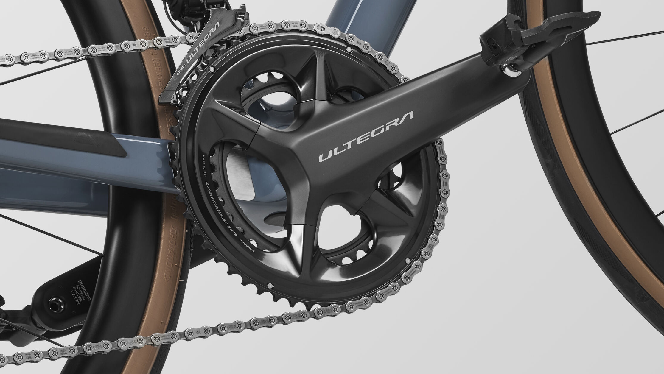 Shimanos Ultegra groupset can either be mechanical or electronic