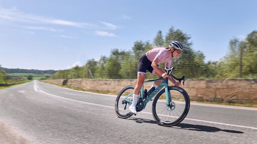 How to brake like a pro on a road bike: Improve your technique 