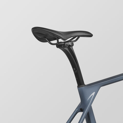 Endurace CF 8 Di2 Endurace CF 8 Di2