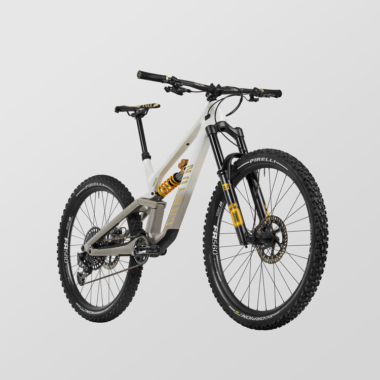 Torque CF CLLCTV FW Torque CF CLLCTV FW