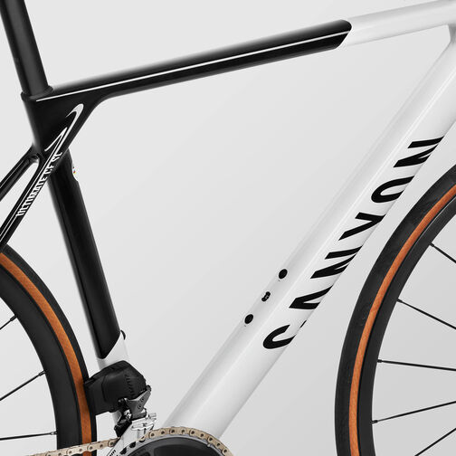 Ultimate CF SL 7 eTap Ultimate CF SL 7 eTap