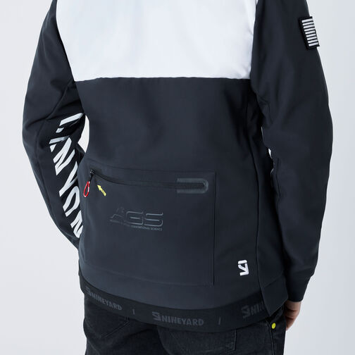 NINEYARD x CANYON Softshell Jacket NINEYARD x CANYON Softshell Jacket