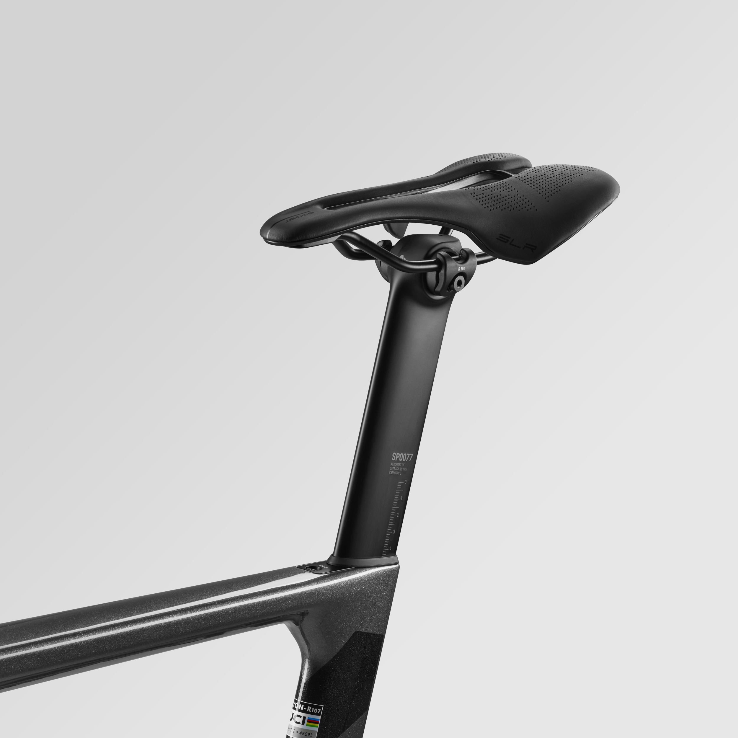 Aeroad CF SLX 7 AXS SPEED