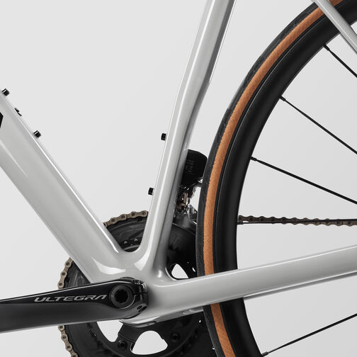 Endurace CF SL 8 Disc Di2 Endurace CF SL 8 Disc Di2