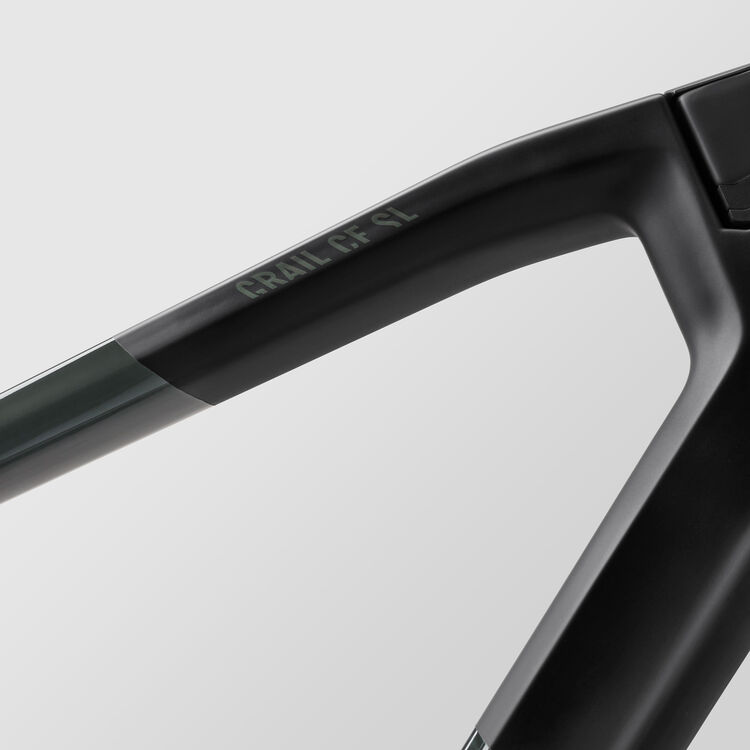 Grail CF SL 8 Di2 Grail CF SL 8 Di2