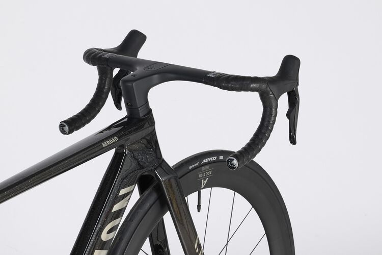 Aeroad CFR Di2 Aeroad CFR Di2