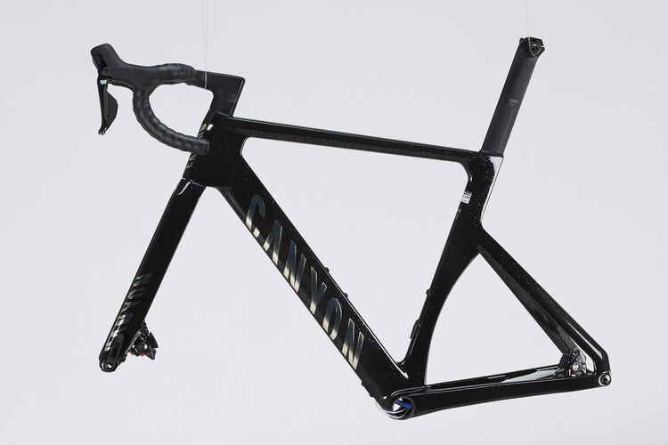 Aeroad CFR Disc Frame and Brake Kit Aeroad CFR Disc Frame and Brake Kit