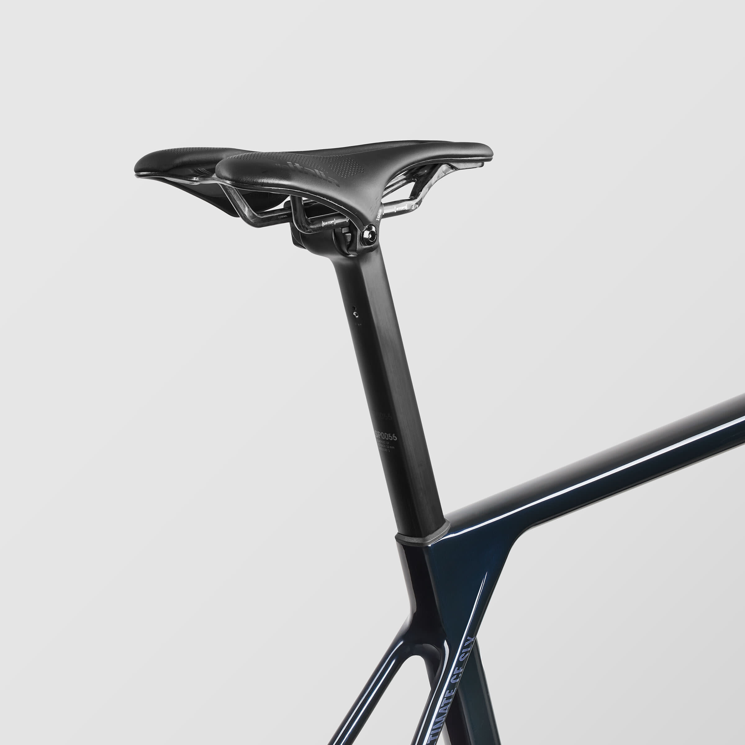 Ultimate CF SLX 9 Di2