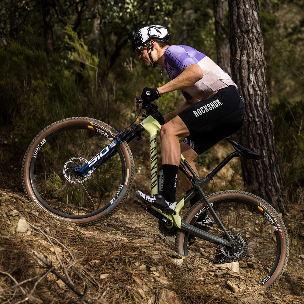 Lux World Cup CFR AXS