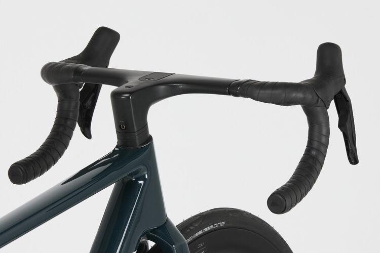 Ultimate CF 7 Di2 AERO Ultimate CF 7 Di2 AERO