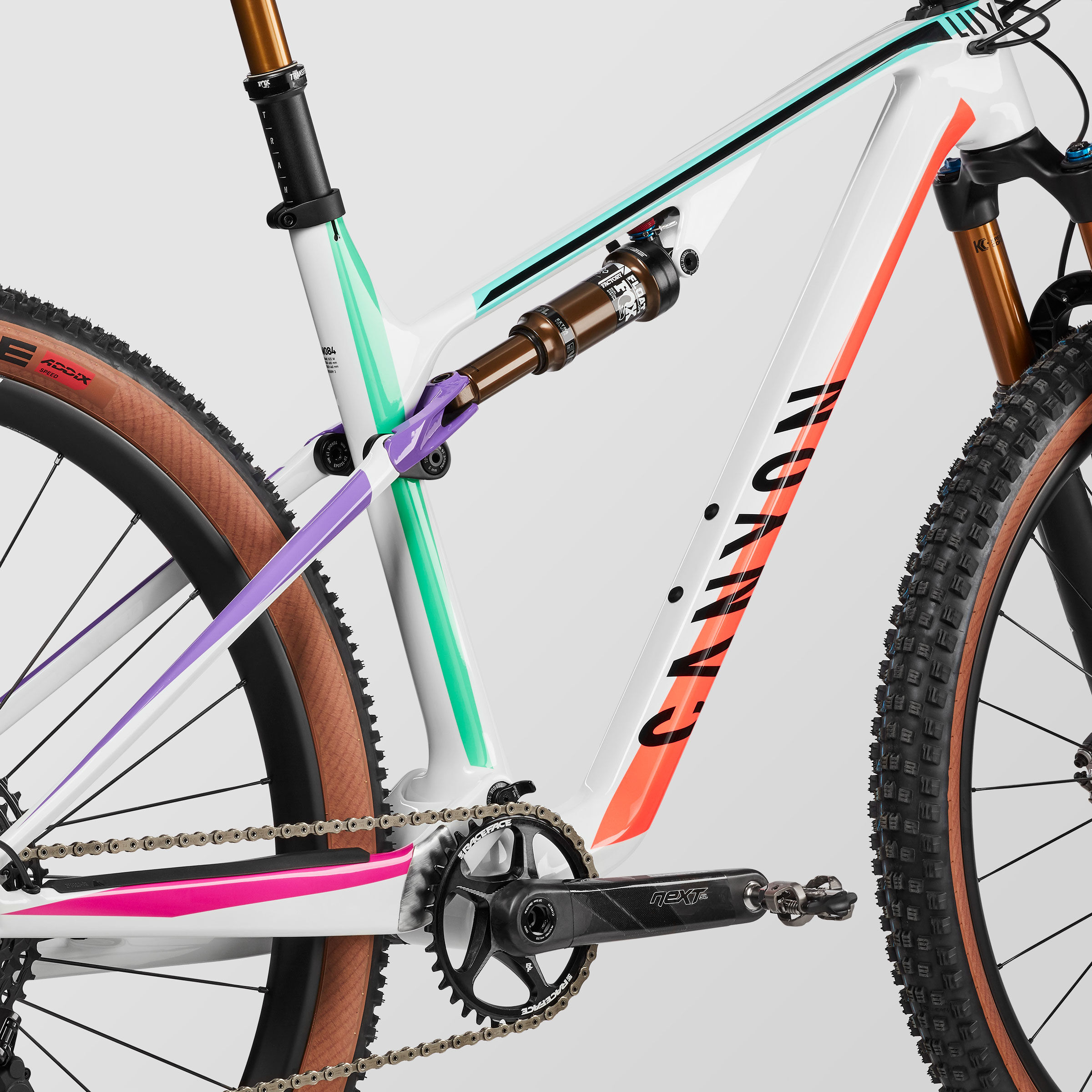 Lux Trail CF 9 Emily Batty