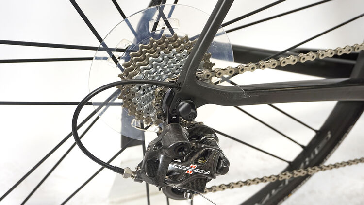 Ultimate CF SLX 9.0 Pro Ultimate CF SLX 9.0 Pro