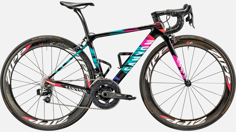 Ultimate WMN CF SLX 9.0 Team CSR Ultimate WMN CF SLX 9.0 Team CSR