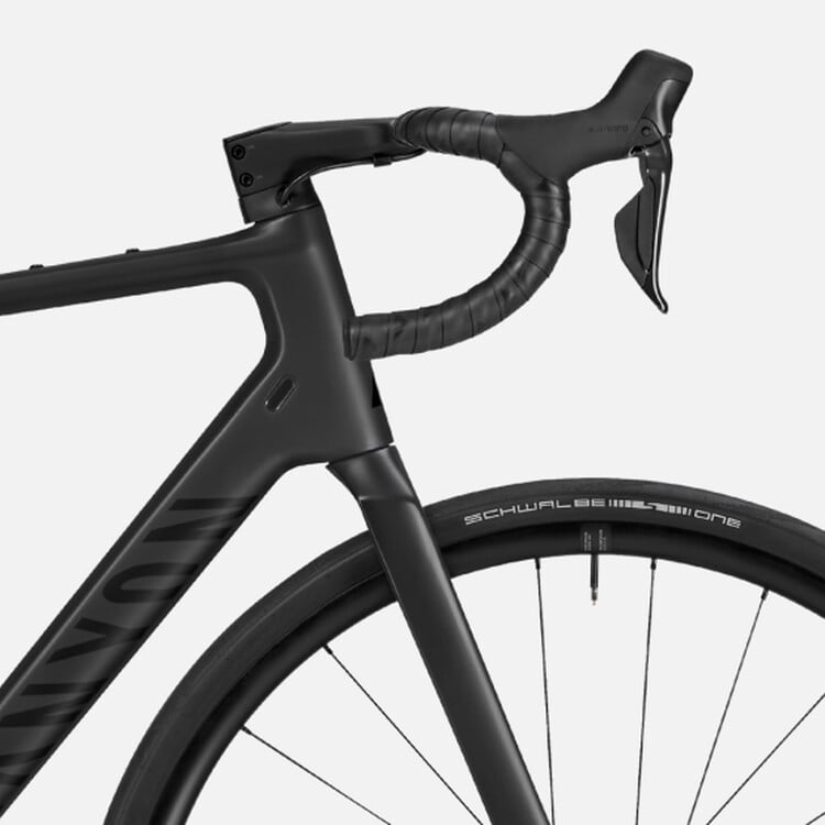 Endurace CF 8 Di2 Endurace CF 8 Di2
