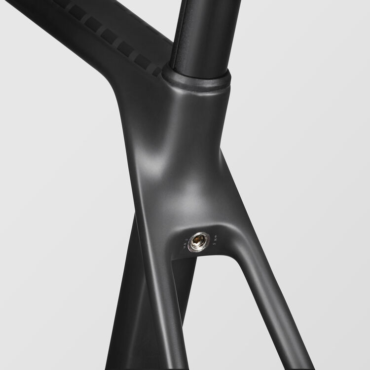 Endurace CF SLX 9 DISC Di2 Endurace CF SLX 9 DISC Di2
