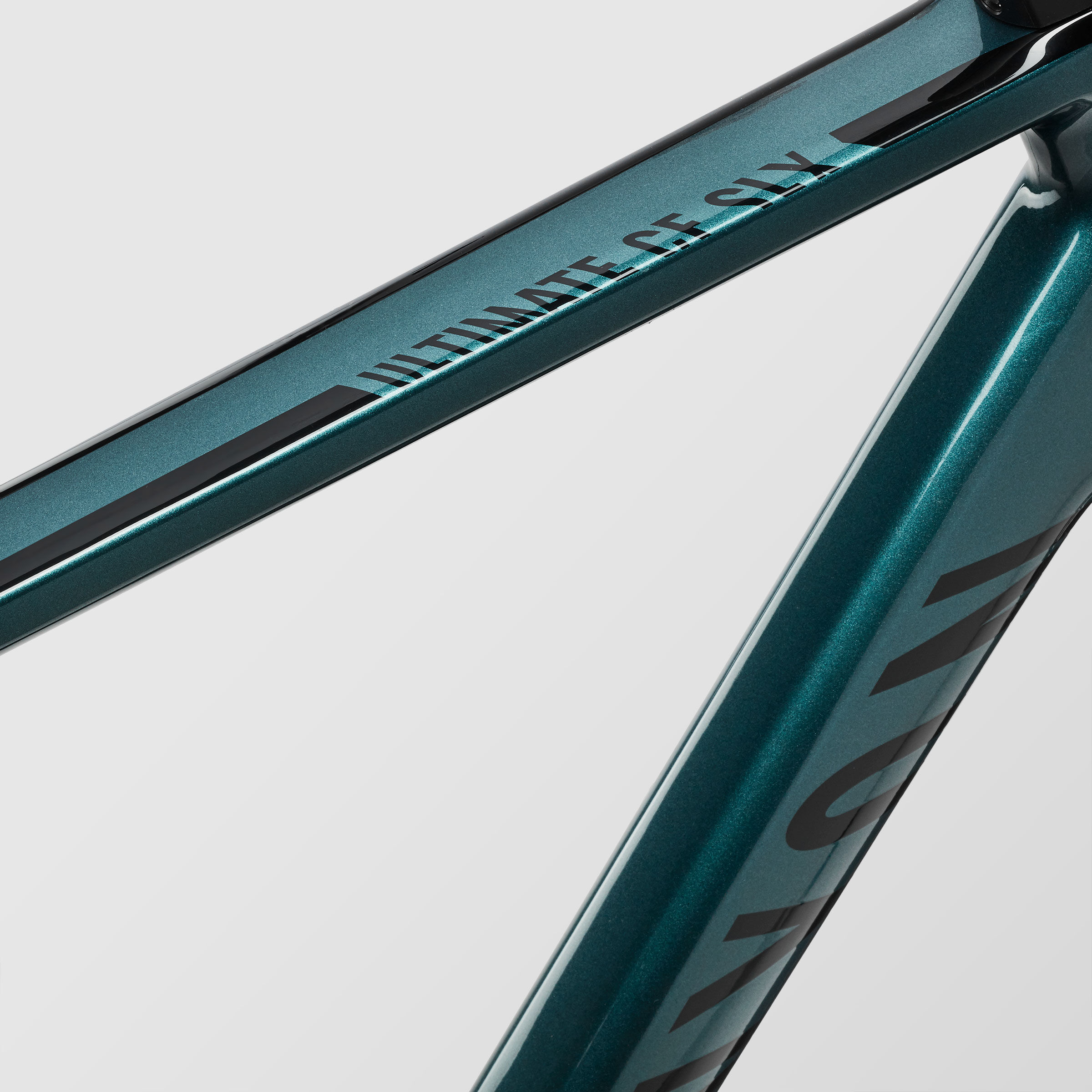 Ultimate CF SLX 9 Disc Di2