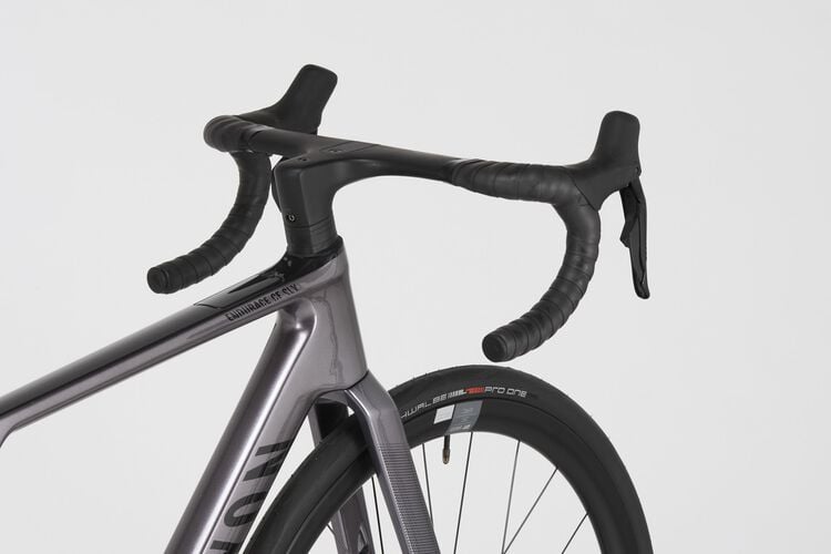 Endurace CF SLX 7 Di2 Endurace CF SLX 7 Di2