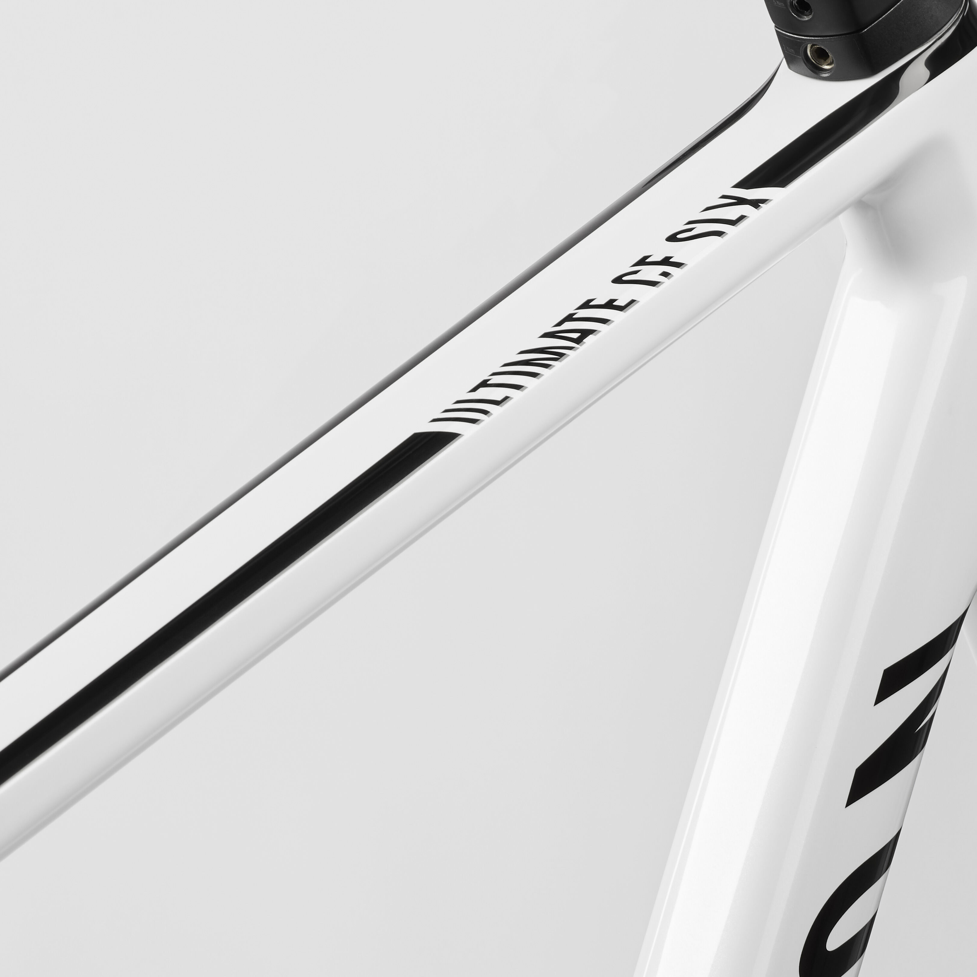 Ultimate CF SLX 8 Disc eTap