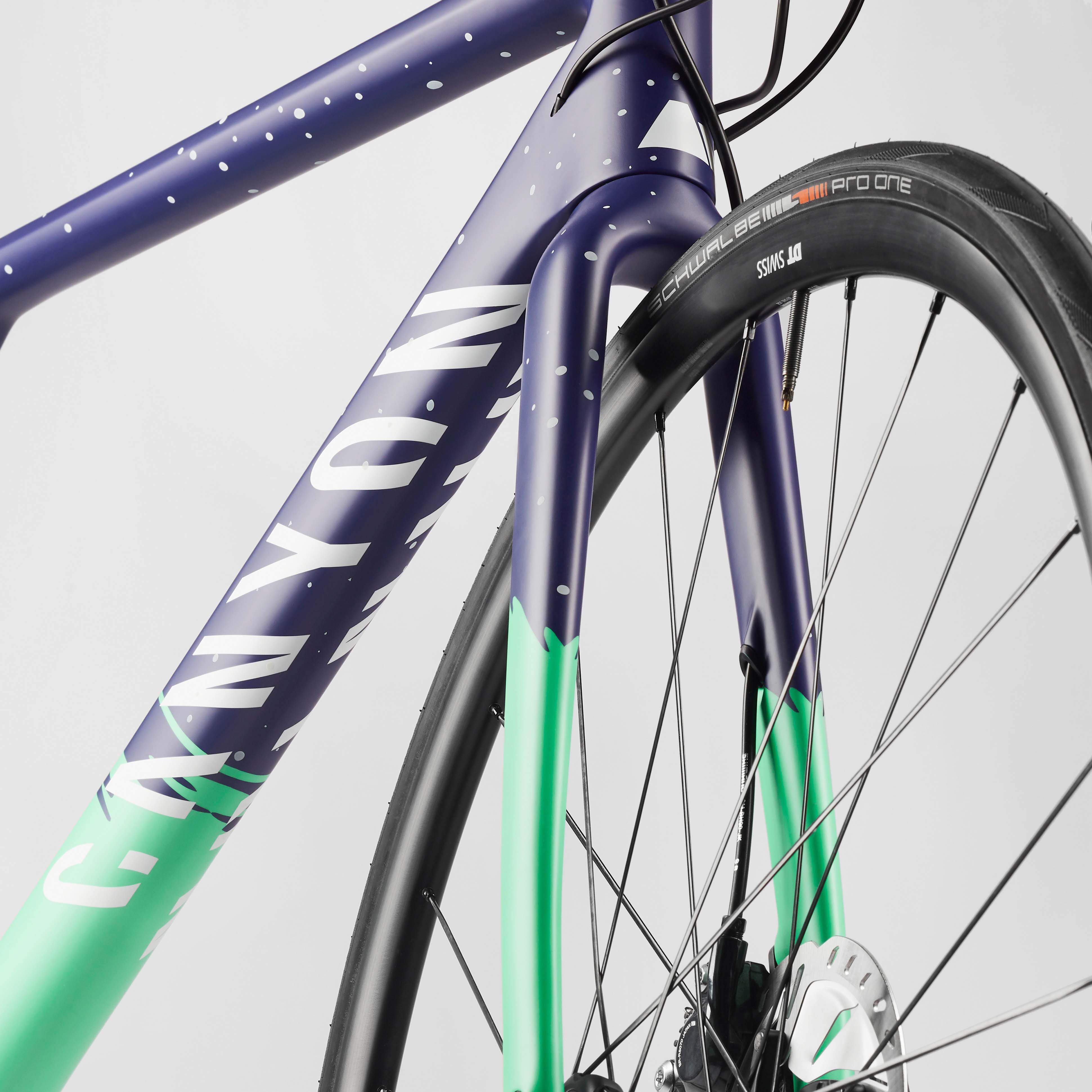 Ultimate CF SL 8 WMN Disc