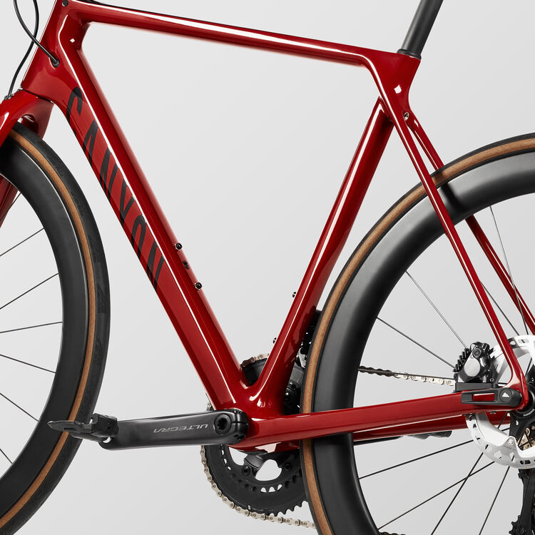 Ultimate CF SL 8 Disc Aero Ultimate CF SL 8 Disc Aero