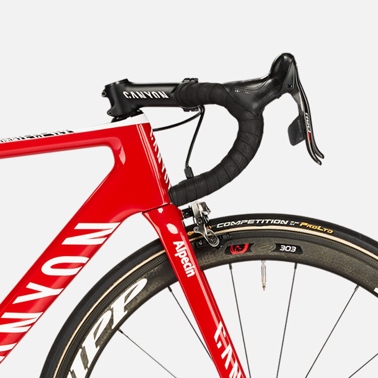 Ultimate CF SLX 9.0 Team Katusha Ultimate CF SLX 9.0 Team Katusha