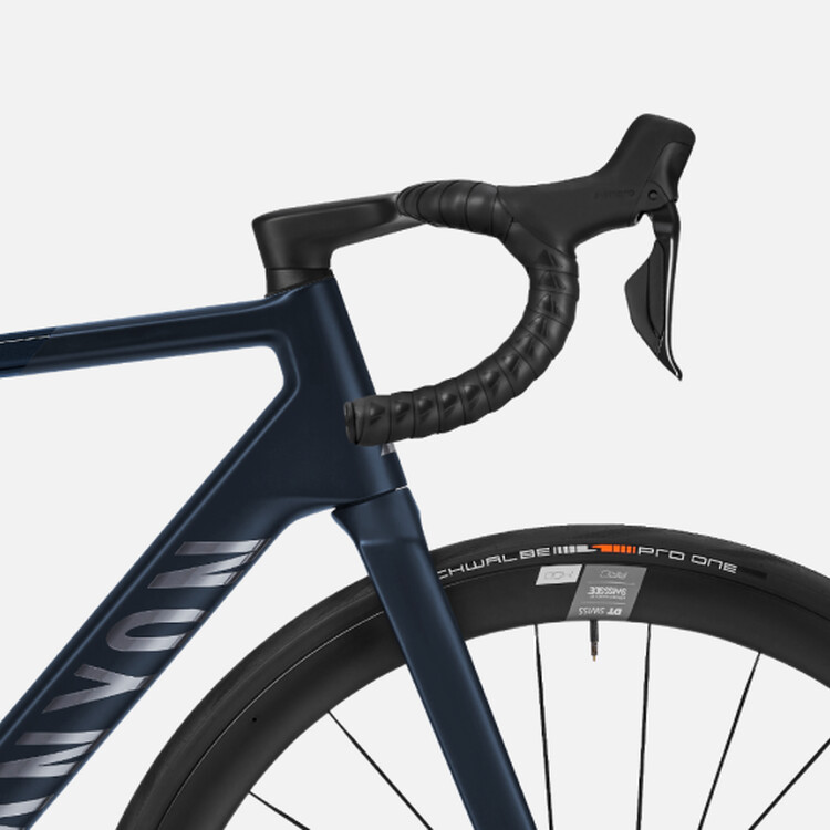 Ultimate CF SLX 8 Di2 Ultimate CF SLX 8 Di2