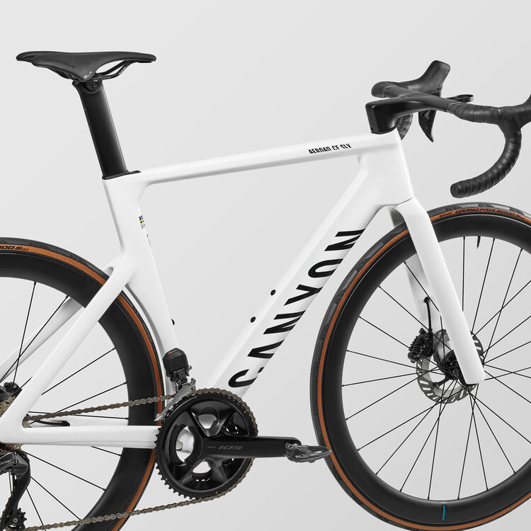 Aeroad CF SLX 7 Di2 C46 Aeroad CF SLX 7 Di2 C46