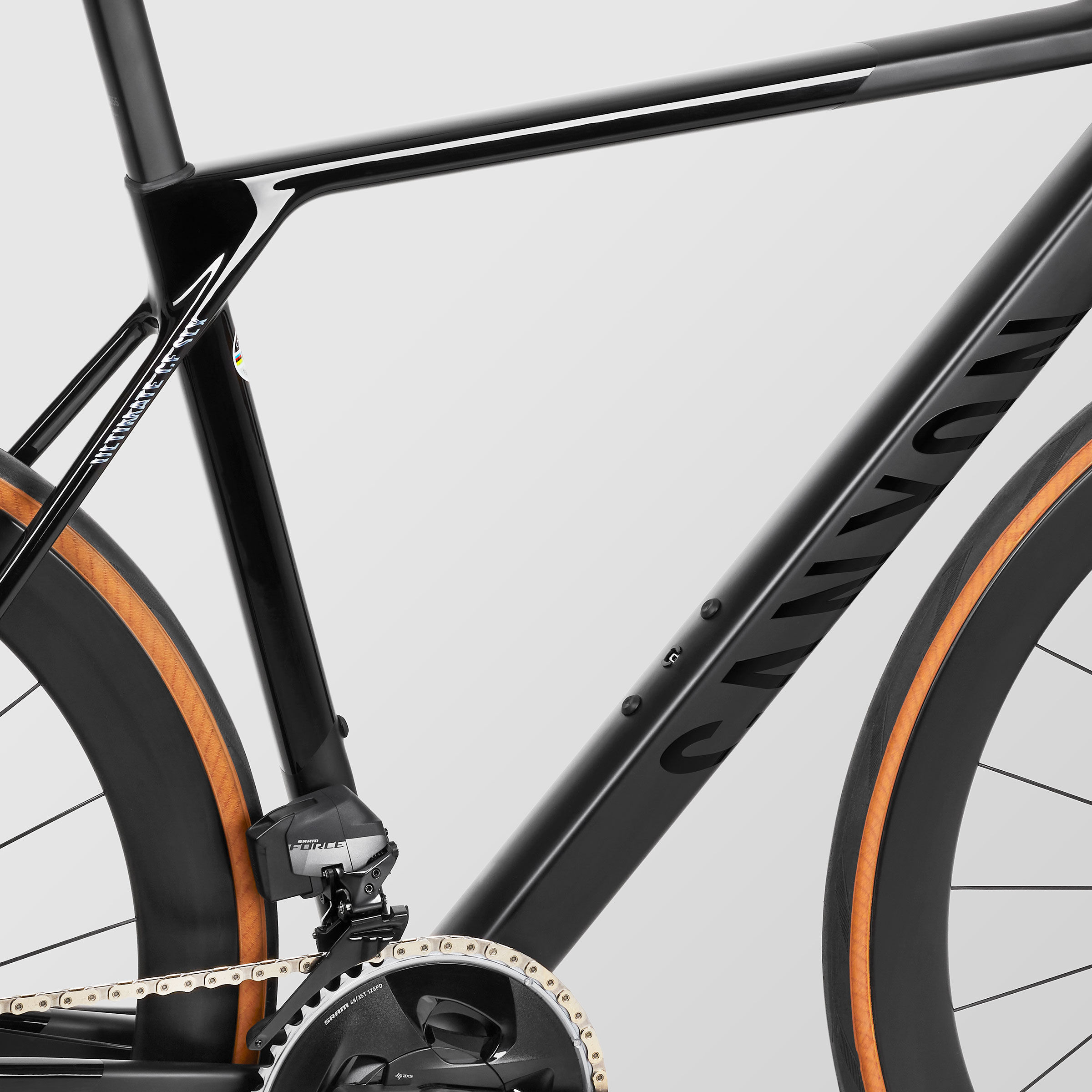 Ultimate CF SLX 8 eTap