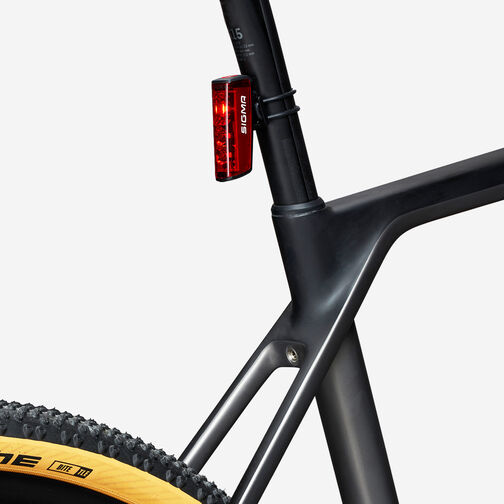 SIGMA Aura 80 Front Light & Blaze Rear Light Set SIGMA Aura 80 Front Light & Blaze Rear Light Set