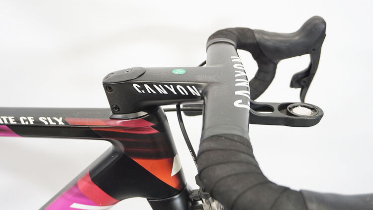 Ultimate WMN CF SLX 9.0 Team CSR Ultimate WMN CF SLX 9.0 Team CSR