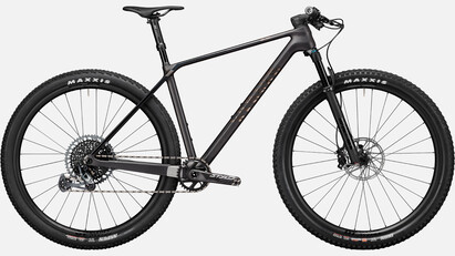 Exceed CF SLX 8 Exceed CF SLX 8