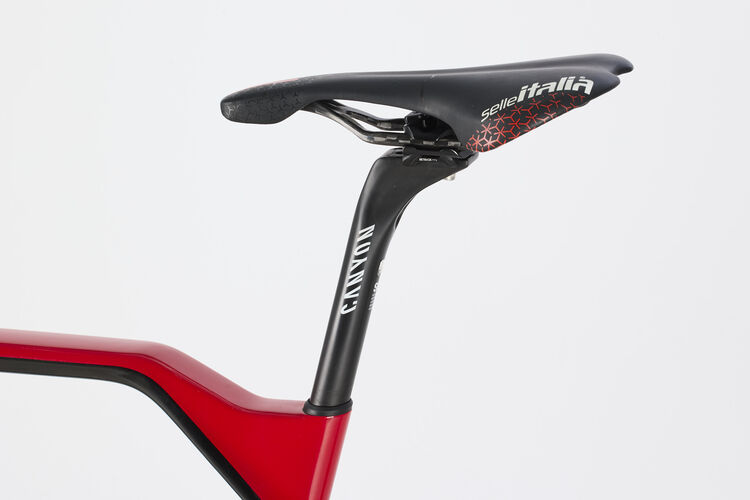 Inflite CF SLX 9 Disc Team Arkéa-Samsic Inflite CF SLX 9 Disc Team Arkéa-Samsic