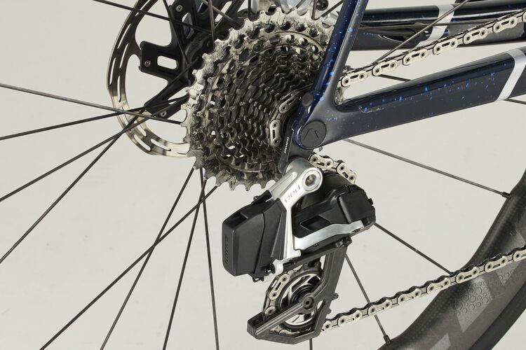 Ultimate CFR AXS Ultimate CFR AXS