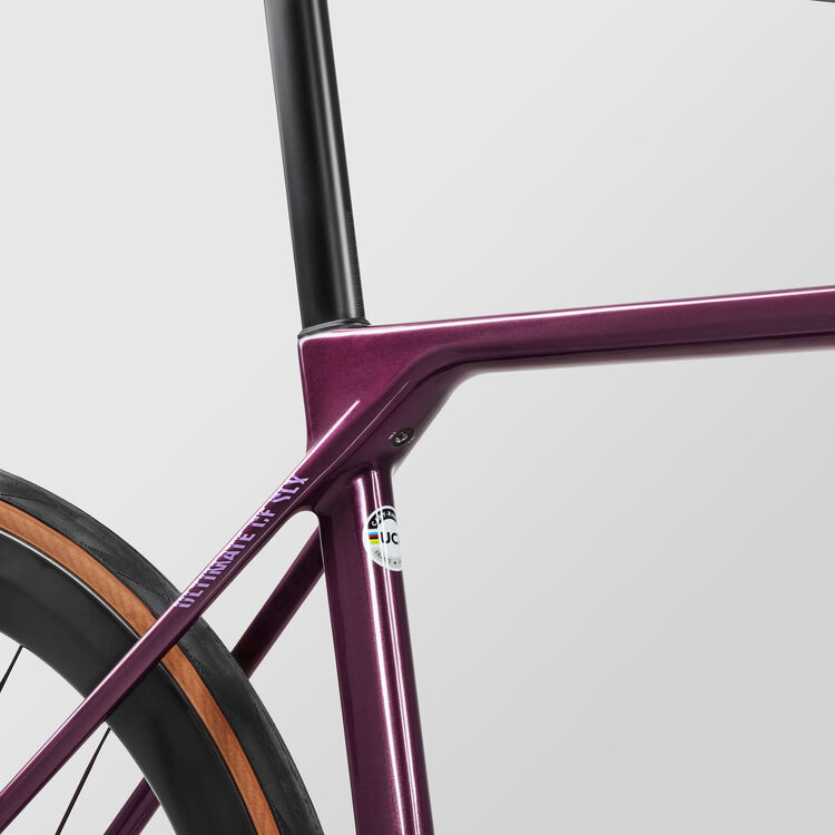 Ultimate CF SLX 9 Di2 Ultimate CF SLX 9 Di2