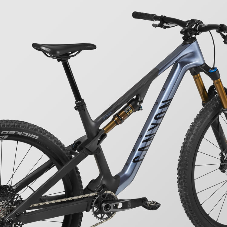 Neuron CF 9 Neuron CF 9