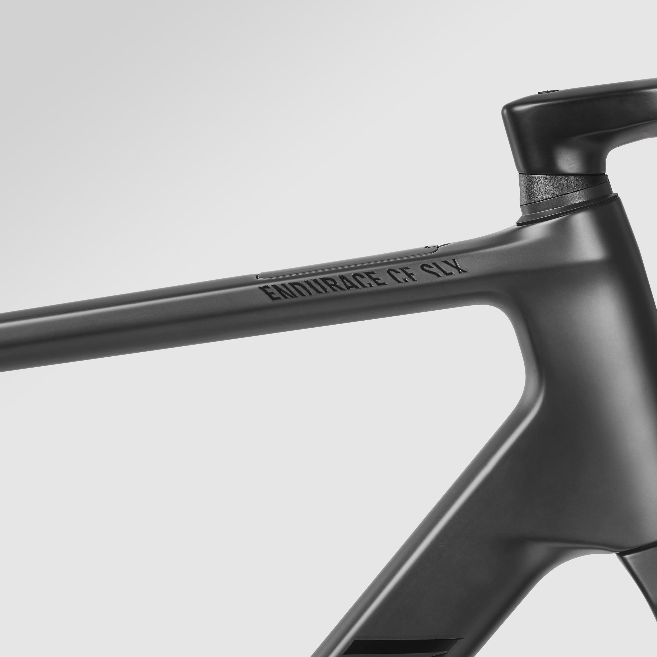 Endurace CF SLX 8 AXS AR60