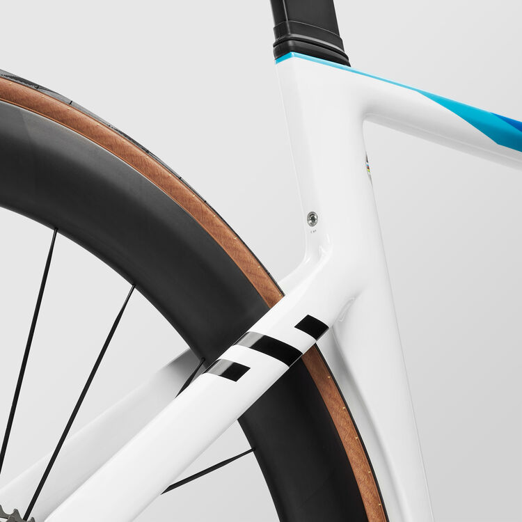 Aeroad CFR Disc Di2 Aeroad CFR Disc Di2