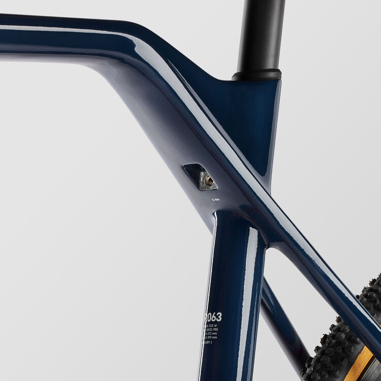 Inflite CF SL 8 Inflite CF SL 8