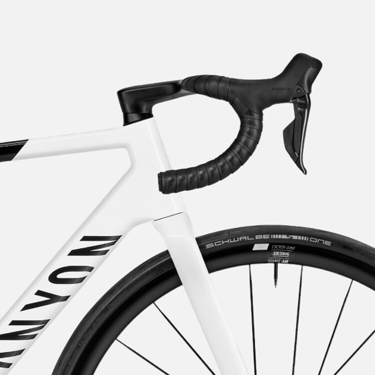 Ultimate CF SL 8 Di2 Ultimate CF SL 8 Di2